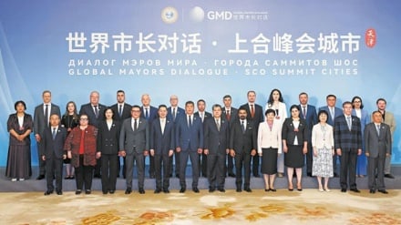 Premio especial de BRICS TV para representante de India; la gobernanza urbana inteligente en el foco de los miembros de la Shanghái 