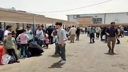 بدرقه کریمانه اتباع افغان در مرز دوغارون؛ همه امکانات برای خروج مهاجران فراهم است
