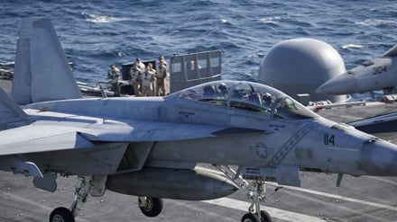 سقوط یک فروند یک جنگنده اف-۱۸ آمریکا 