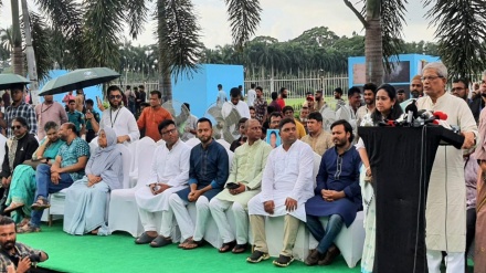 গুম-খুনের জন্য হাসিনার বিচার এ মাটিতেই হবে: মির্জা ফখরুল