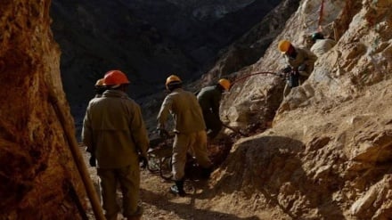 طالبان: روند اکتشاف و استخراج بیش از ۲۰۰ معدن کوچک و بزرگ جریان دارد