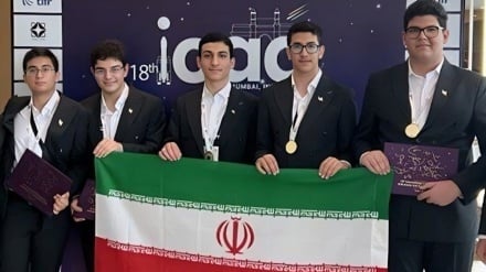 طلایی‌ترین تیم جهان؛ ایران برای دومین بار قهرمان المپیاد نجوم شد | پزشکیان تبریک گفت