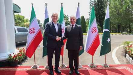 Pezeşkian: Eýran bilen Pakistanyň arasyndaky diplomatik gatnaşyklaryň täze bölümi başlandy