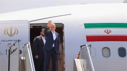 مسعود پزشکیان ارمنستان را به مقصد بلاروس ترک کرد