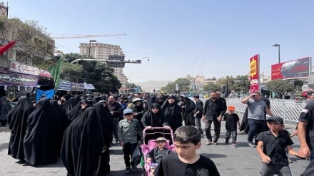 اجتماع باشکوه جاماندگان اربعین در مشهد مقدس