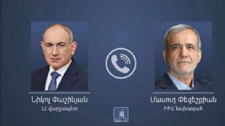 Փաշինյանն Իրանի նախագահի հետ հեռախոսազրույցում ընդգծել է, որ տարածաշրջանային հաղորդուղիները գործելու են երկրների տարածքային ամբողջականության, ինքնիշխանության, իրավազորության սկզբունքների շրջանակում և փոխադարձության հիման վրա