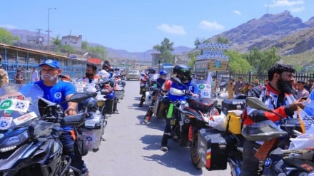 ورود ۱۶ گردشگر خارجی از مسیر تورخم به افغانستان