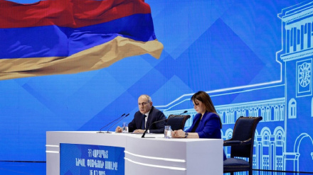 Այն պնդումներն ու հրապարակումները, թե ՀՀ-ն համաձայնվել է, համաձայնվում է կամ կհամաձայնվի «միջանցքային» լուծումների, պարզապես իրականությանը չեն համապատասխանում. Նազելի Բաղդասարյան