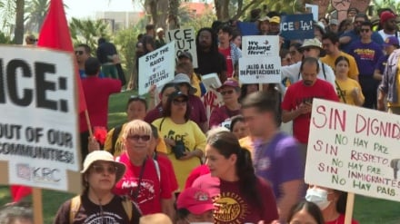 Proteste a Los Angeles contro politiche migratorie e doganali di Trump