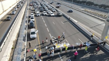 Protes Baru Zionis Meletus di Tel Aviv Tuntut Pertukaran Tahanan dengan Hamas