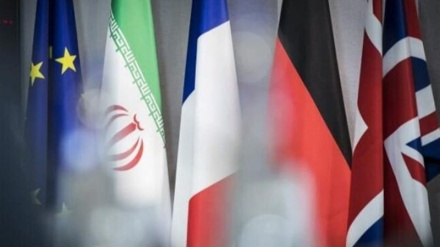 Iran dan Troika Eropa Gelar Pertemuan di Jenewa