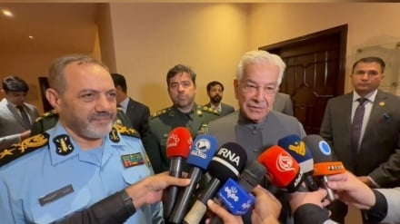 دفاع وزیر: ایران او پاکستان په نړیواله سویه د یو بل ملاتړي دي