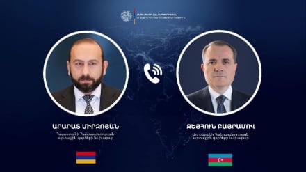Արարատ Միրզոյանը հեռախոսազրույց է ունեցել Ջեյհուն Բայրամովի հետ