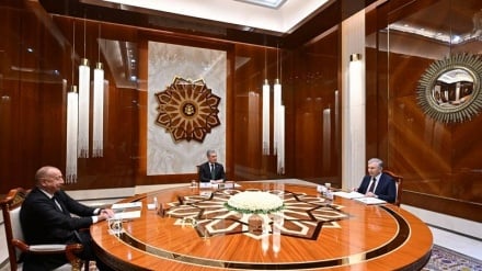 Туркманистонда Мирзиёев, Алиев ва Бердиммуҳамедовнинг учрашуви бўлиб ўтди