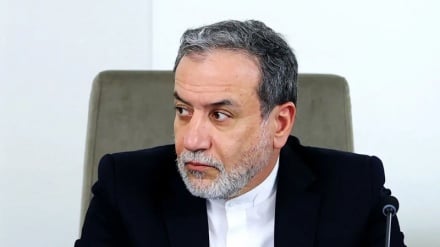 Nachrichten | Araghchi: Amerikaner haben erkannt, dass militärische Option gescheitert ist / Slowenien verhängt Sanktionen gegen israelische Produkte