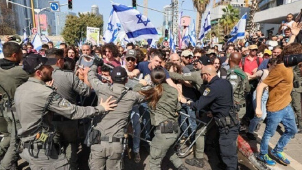 Ribuan Zionis Unjuk Rasa Menentang Netanyahu