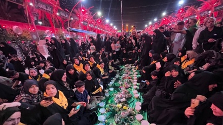 سفره نذر حضرت رقیه (س)؛ تجلی ارادت زائران افغانستانی در بین‌الحرمین