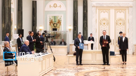 Пезешкиан и Лукашенко поручили министрам иностранных дел занятьс изучением возможности упрощения визового режима