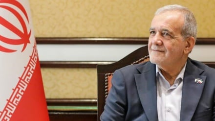 پزشکیان: ګاونډیانو ته پاملرنه د ایران د بهرني سیاست مرکزي اصل دی