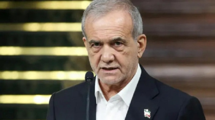 Pezeşkiyan, İran-Ermenistan sınırına yakın bölgelerde üçüncü taraf güçlerin varlığına dair endişelerin giderilmesini vurguladı
