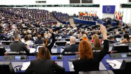 La Chine défie les pressions américaines / l'Europe exige des sanctions anti-Israël