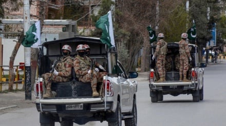 Pakistan’da silahlı saldırıda 9 güvenlik gücü öldürüldü
