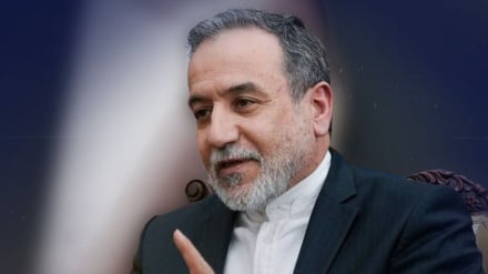 Araqchi: Kufunga Mlango Bahari wa Hormuz si sera rasmi ya Iran 