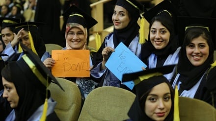 «دوست ندارم جوانى از شما را جز بر دو گونه ببينم: دانشمند يا دانشجو»؛ ۹حدیث از پیامبر اسلام و اهل بیت