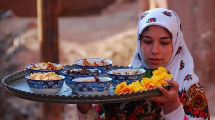 Story of Iranian hospitality: When home becomes haven of warmth and love