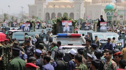 Millones de yemeníes asisten a los funerales de los mártires del ataque terrorista del régimen sionista + Fotos