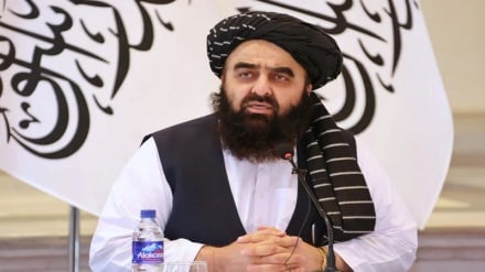 متقی: تحریم‌ها مانع کمک به زلزله‌زدگان شد