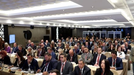 Ադրբեջանցի պատվիրակը Երևանում՝ ՆԱՏՕ-ի ԽՎ 108-րդ «Ռոուզ-Ռոթ» սեմինարին
