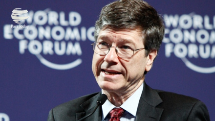Jeffrey Sachs: Iran Tak akan Pernah Tunduk pada Tekanan Amerika Serikat
