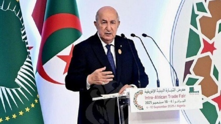 د الجزایر ولسمشر د فلسطین د خپلواک دولت پر جوړېدو ټینګار وکړ