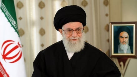 د اسلامي انقلاب ستر لارښود د ایران د فرنګي کشتۍ د ملي ټیم د بریالیتوب په اړه مبارکي ورکړه