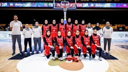 ورزش | صعود دختران بسکتبال ایران به نیمه‌نهایی کاپ آسیا / قهرمانی والیبال جهان؛ ایتالیا در آستانه حذف