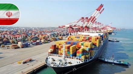 Malgré les sanctions, quel a été le volume du commerce non pétrolier de l'Iran au cours des cinq derniers mois ?