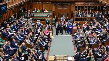 Why does the rift between UK parliament and government over Gaza crisis continue?