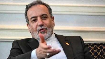 Irakçi'den Avrupa Üçlüsüne Eleştiri: İptal Edilen BMGK Kararlarının Geri Getirilmesi Hukuka Aykırıdır