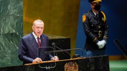 اردوغان له طالبانو څخه د یوه ټول شموله حکومت د جوړولو غوښتنه وکړه 