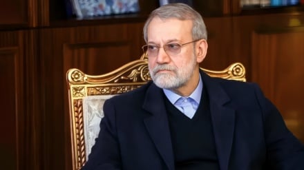 Ахбор | Лориҷонӣ: Эрон бо таассуб аз амнияти миллӣ дифо мекунад / Роҳкори Колумбия барои муқобила бо истибдоди Амрико ва НАТО
