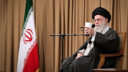 د امام خامنه‌يي افکار | د صهیونیسټي رژیم د جنایاتو پر وړاندې د مبارزې لاره، له دې رژیم سره د اړیکو پرې کول دي