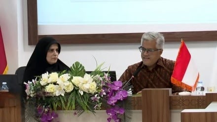 آسیا | سفیر اندونزی: تحصیل در ایران فرصتی ارزشمند برای دانشجویان ما است / اعتراض‌های مرگبار در جاکارتا