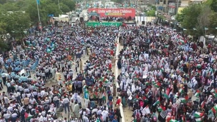 په پاکستان کې د ماشومانو د وژونکي صهیونیسټ رژیم څخه د برائت لویه غونډه ترسره شوه