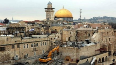 Gavana wa Quds: Israel inatokomeza turathi za Kiislamu chini ya msikiti wa al-Aqswa