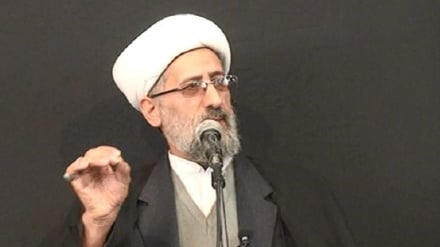 مسلمانان با الگو گیری از سیره پیامبر گرامی اسلام (ص) زمینه وحدت و صمیمیت را در جامعه ایجاد کنند