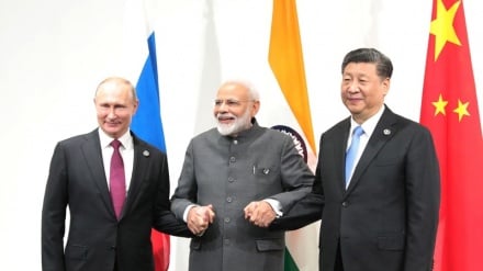 शंघाई शिखर सम्मेलन और उभरती शक्तियों के एक साथ जमा होने से पश्चिम क्यों नाराज़ है?