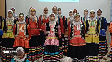 14 həzo Qilonıjə şoqirdon ıştə asudə vaxton qəncin kardey