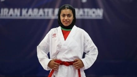 Karate Junior Iran Bersinar di Kejuaraan Asia dengan Menyabet 8 Medali