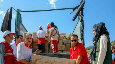 د ایران  د انسان دوستۍ مرستې د افغانستان زلزله‌ځپلو ته ولیږل شوې